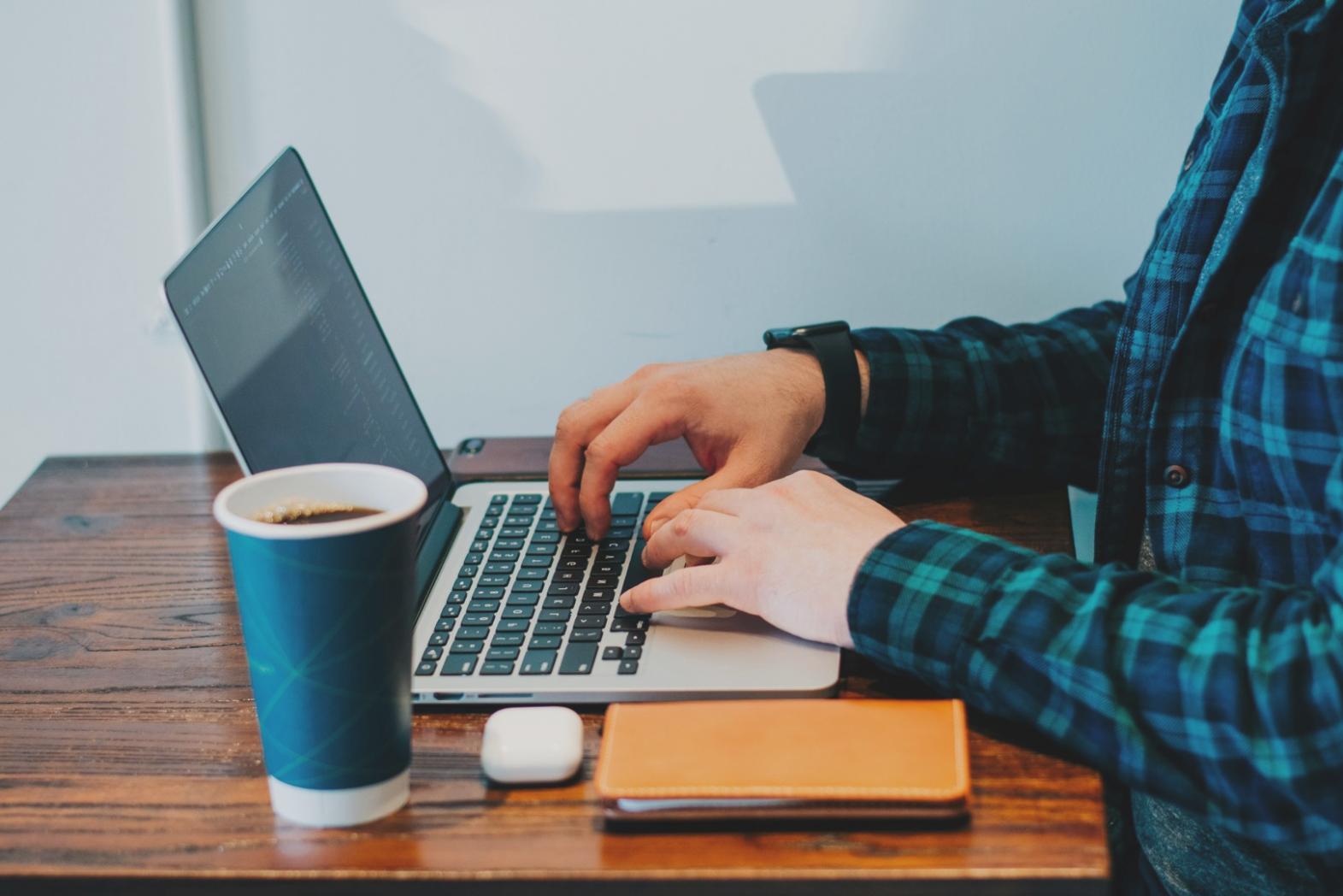 Visualización de métricas financieras en tiempo real